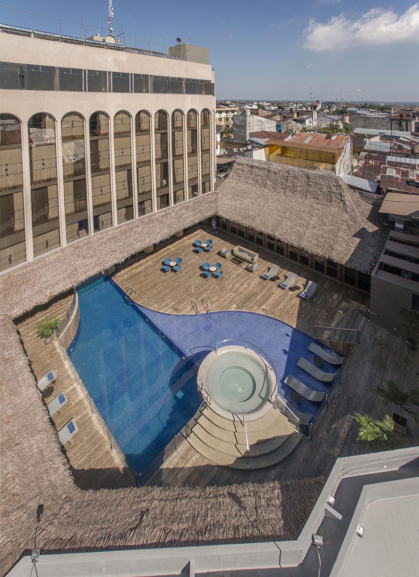 Hotel Doubletree By Hilton Iquitos Exterior foto