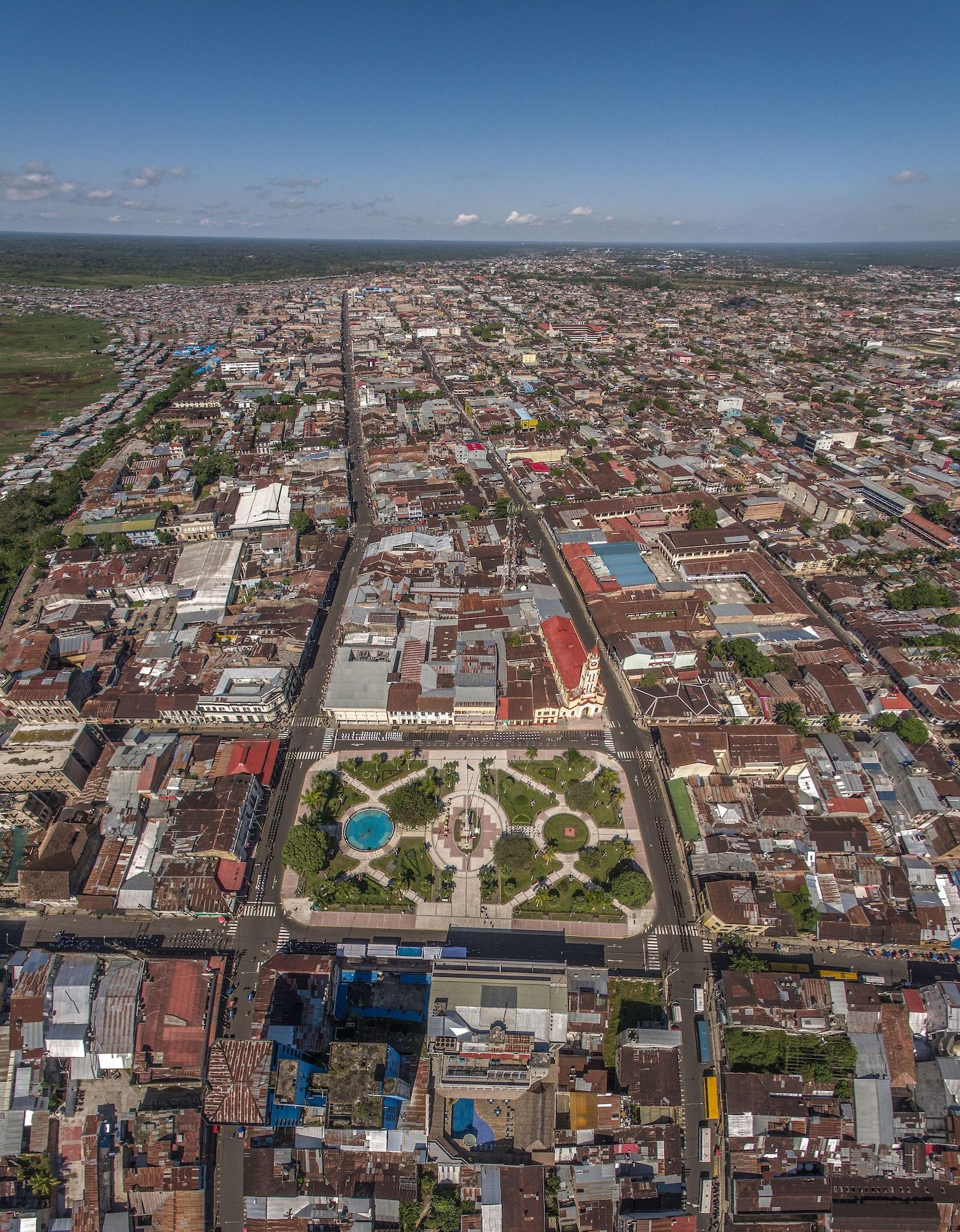 Hotel Doubletree By Hilton Iquitos Exterior foto